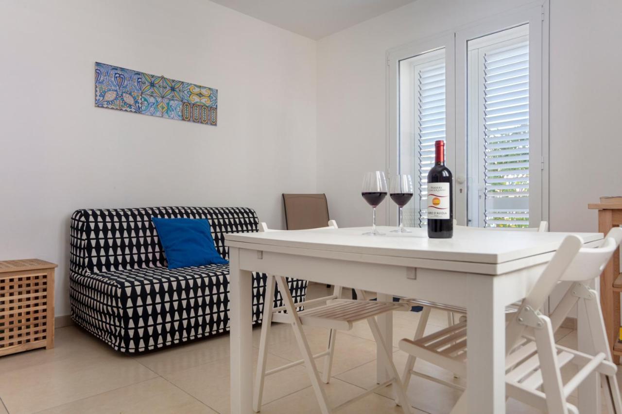 Willa Terrazza Montalbano Punta Secca Zewnętrze zdjęcie
