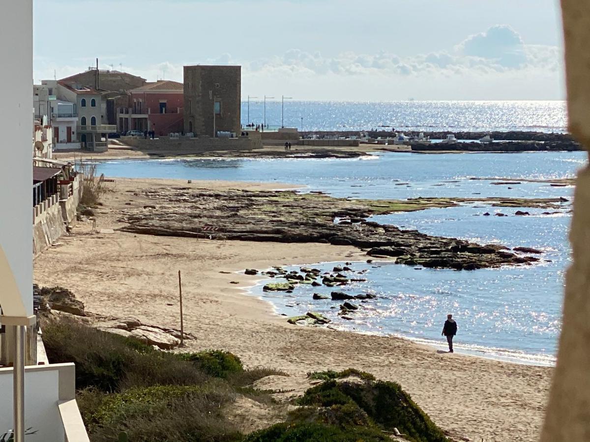 Willa Terrazza Montalbano Punta Secca Zewnętrze zdjęcie