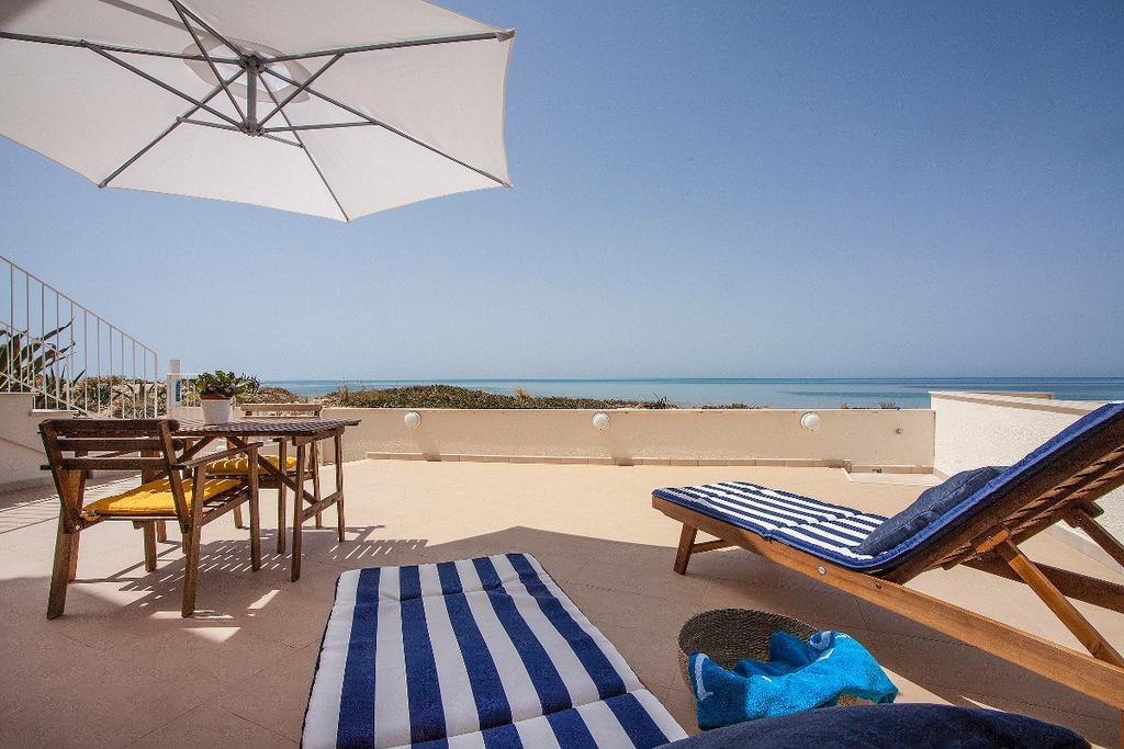 Willa Terrazza Montalbano Punta Secca Zewnętrze zdjęcie